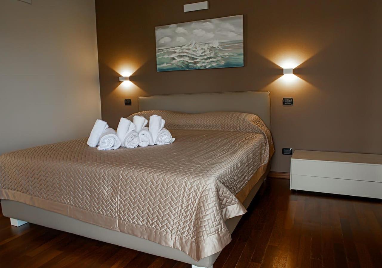 Sirmione Rosselli Apartments Exterior foto